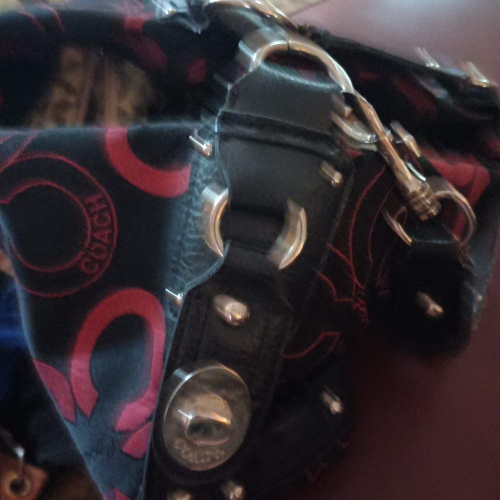 COPY - Coach Black and Red Women's Bag - Picture 8 of 9